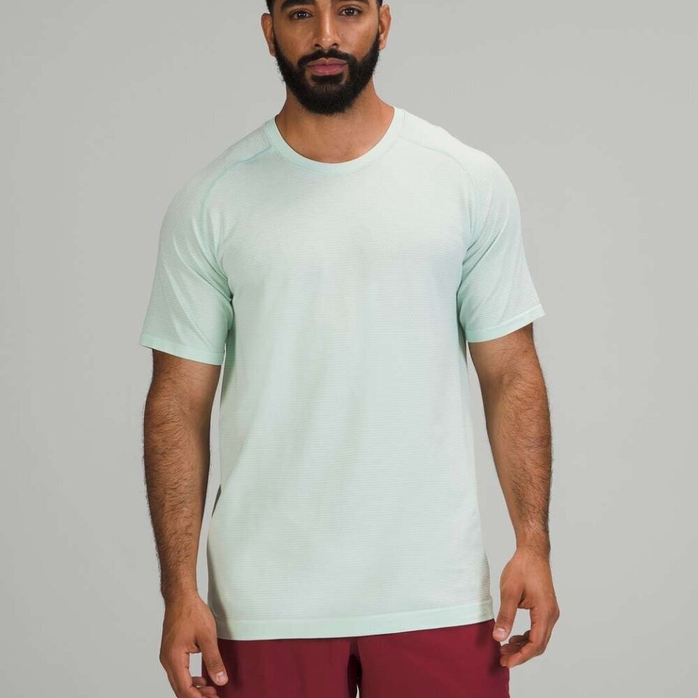 Lululemon Metal Vent Tech Short Sleeve Shirt 2.0 Athleisure Activewear - XL